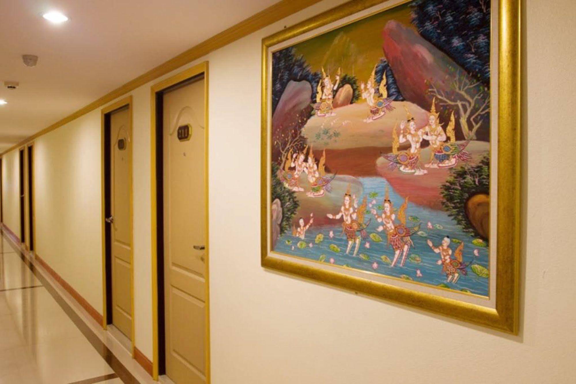 Oyo 280 Thai Garden Resort バンコク都 エクステリア 写真